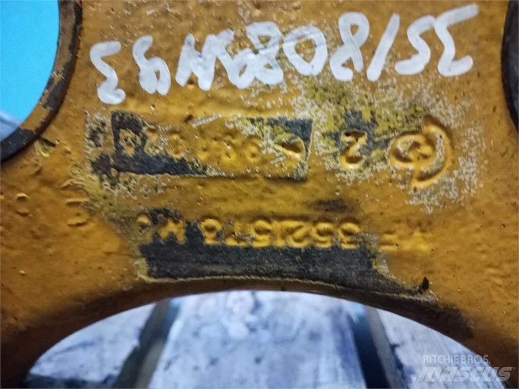 CASE 595 Utovarne korpe
