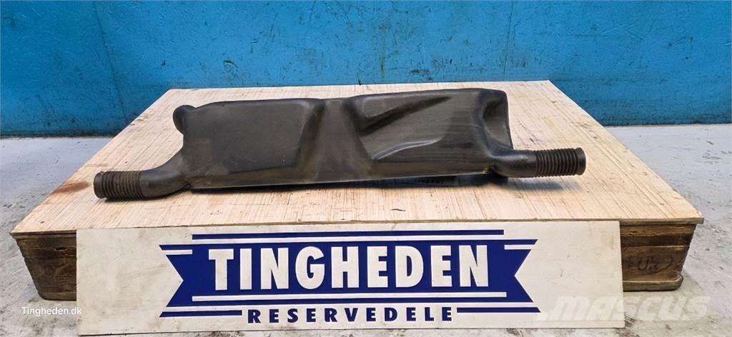 CASE 844XL Kabine i unutrašnjost