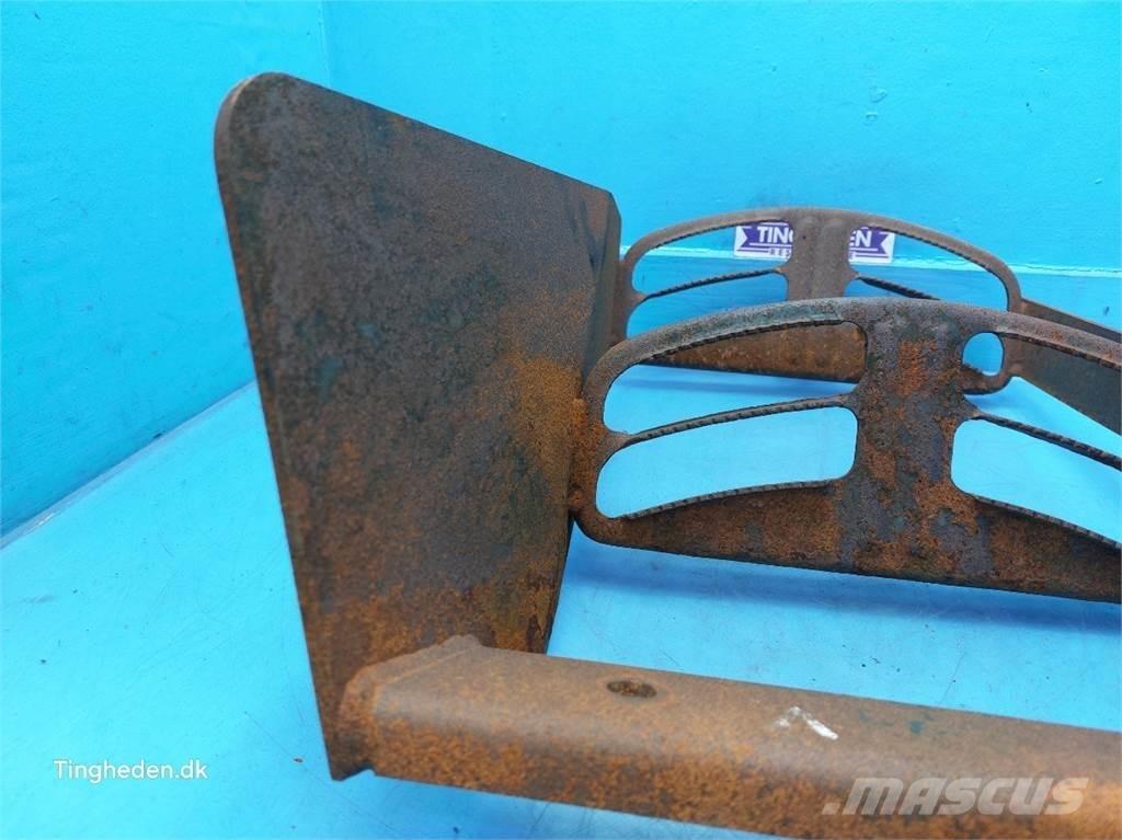 CASE Farmall 95A Ostala dodatna oprema za traktore