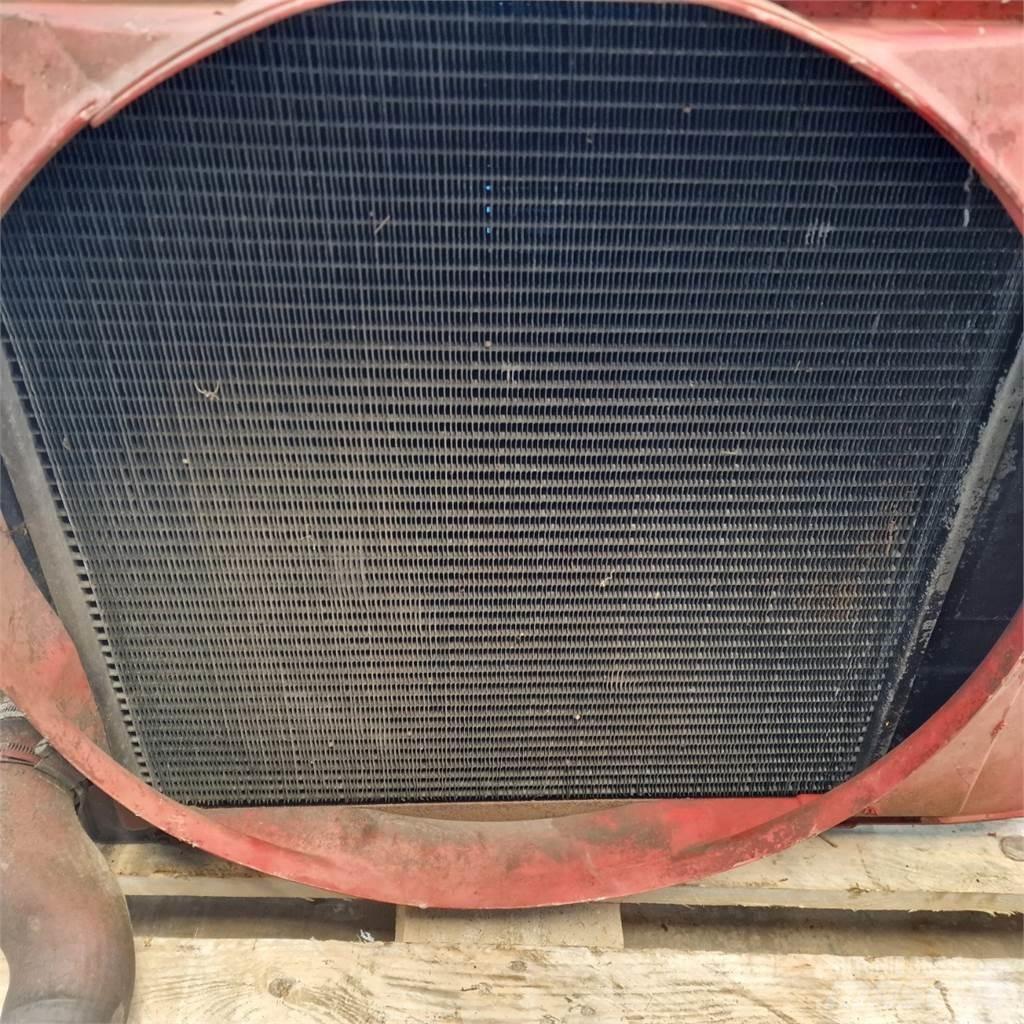 Case IH 1055 Radijatori