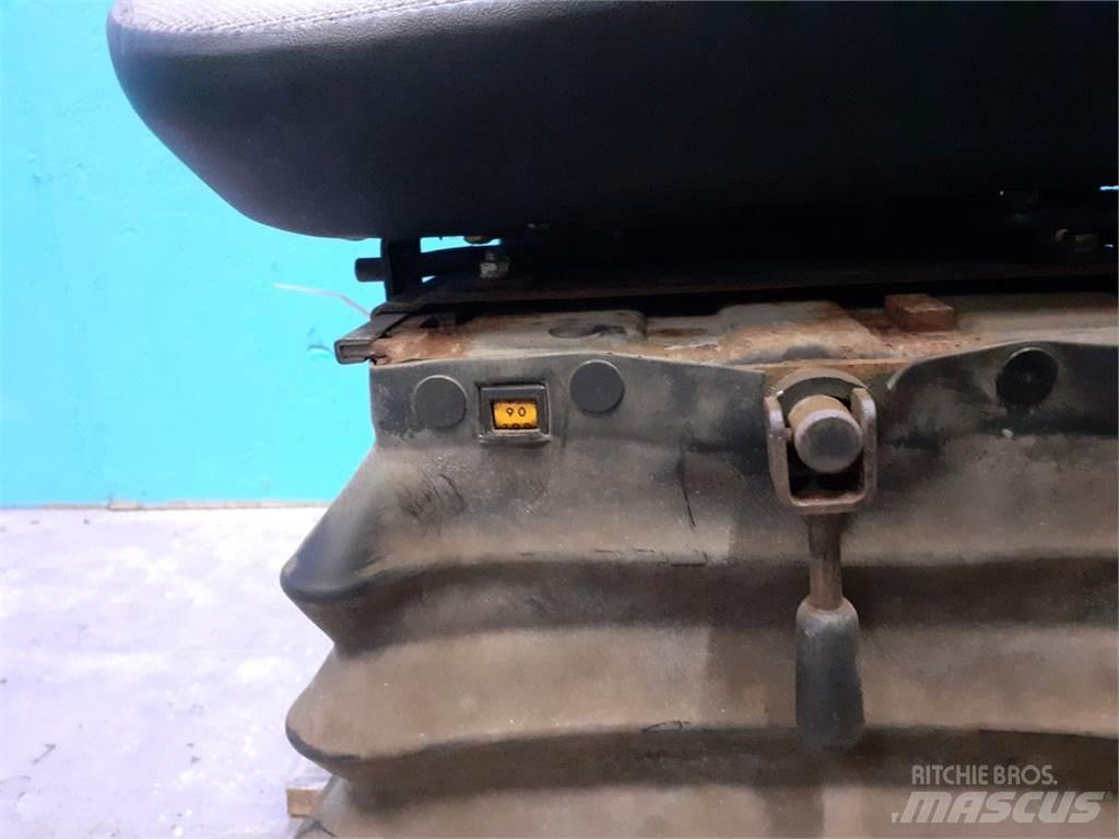 Case IH 1620 Kabine i unutrašnjost