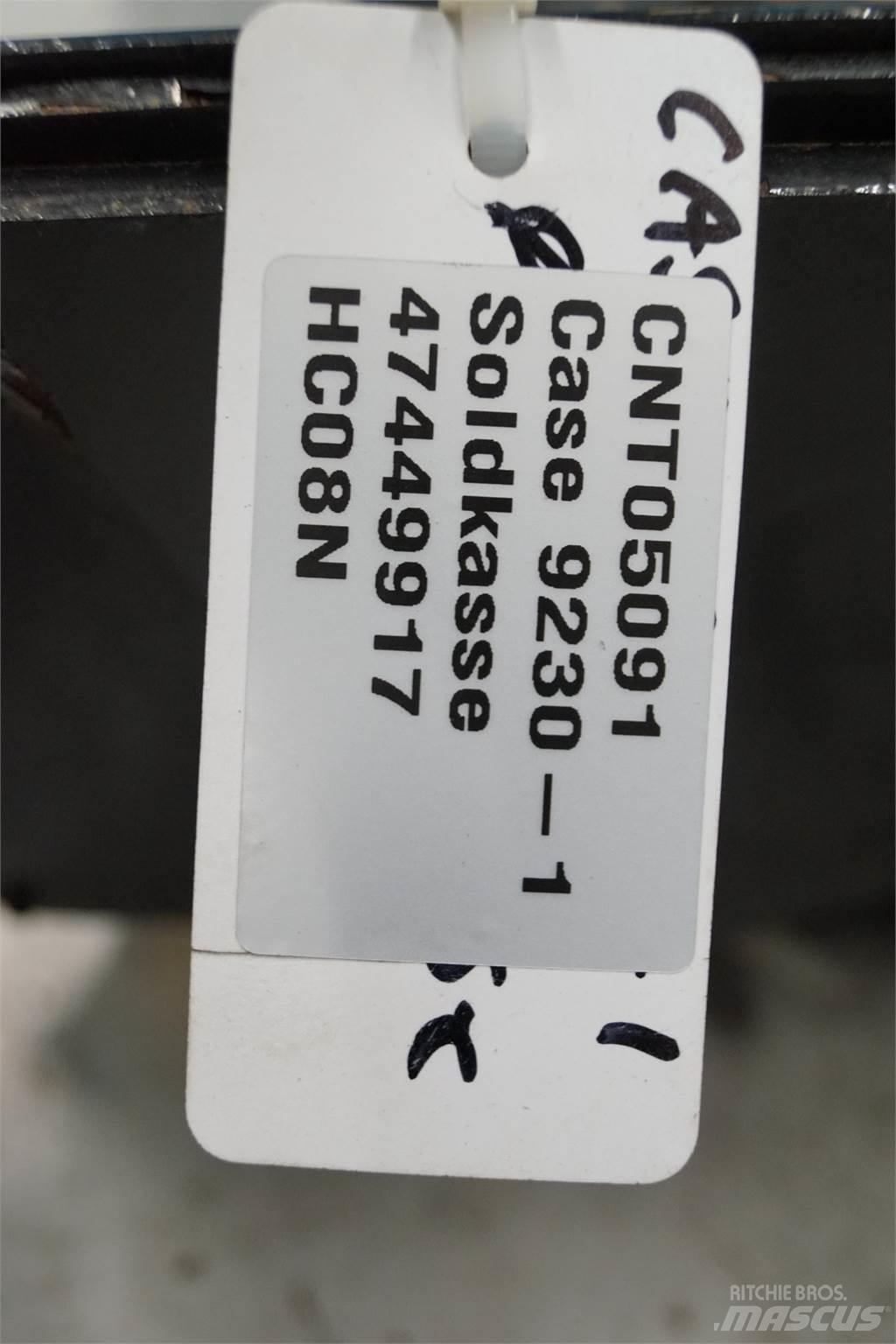 Case IH 9230 Posipači soli i peska