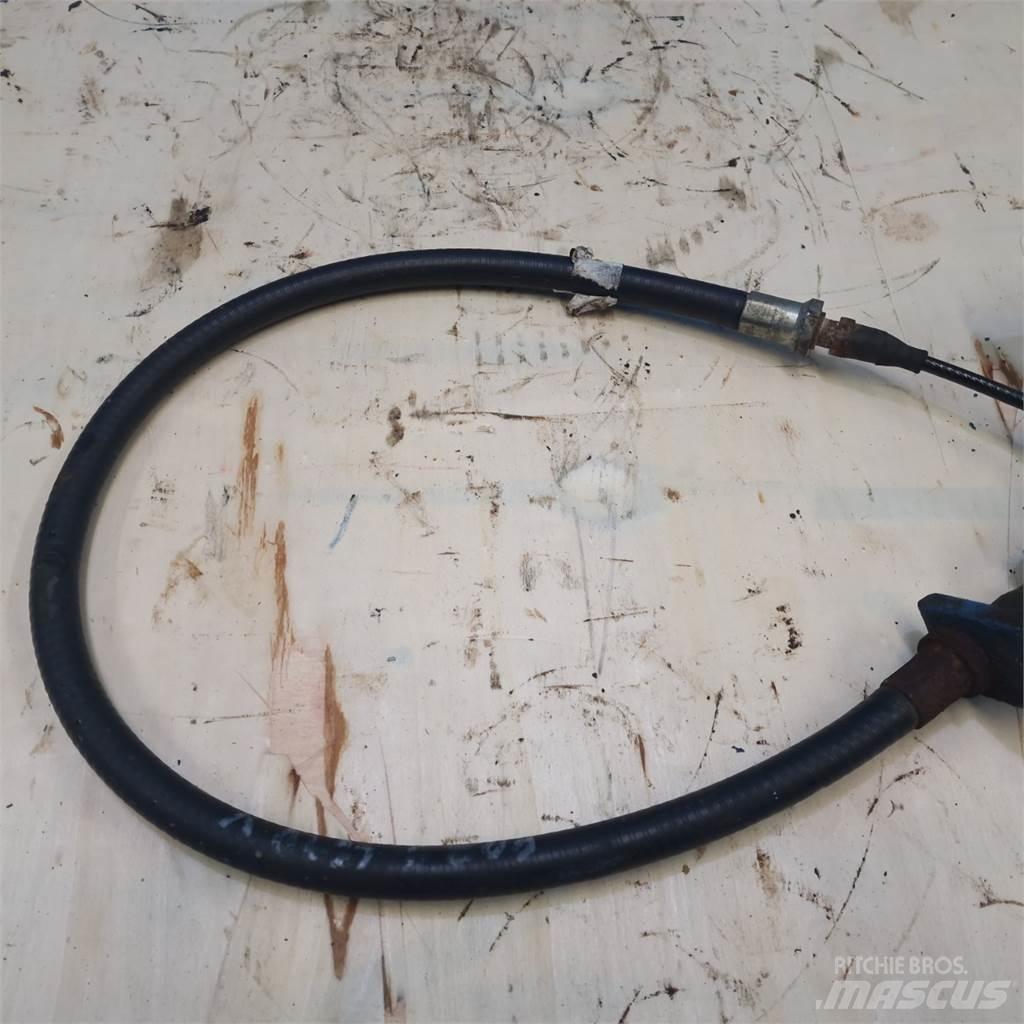 Ford 6640 Kabine i unutrašnjost