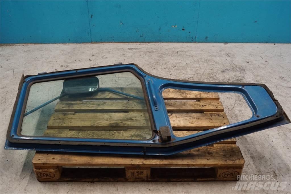Ford 7600 Kabine i unutrašnjost
