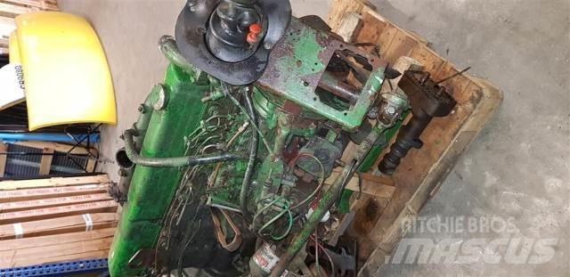 Ford 826F Motori