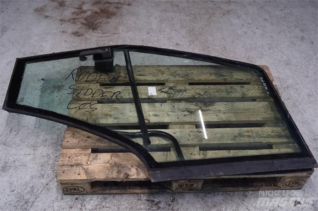 Ford 8340 Kabine i unutrašnjost