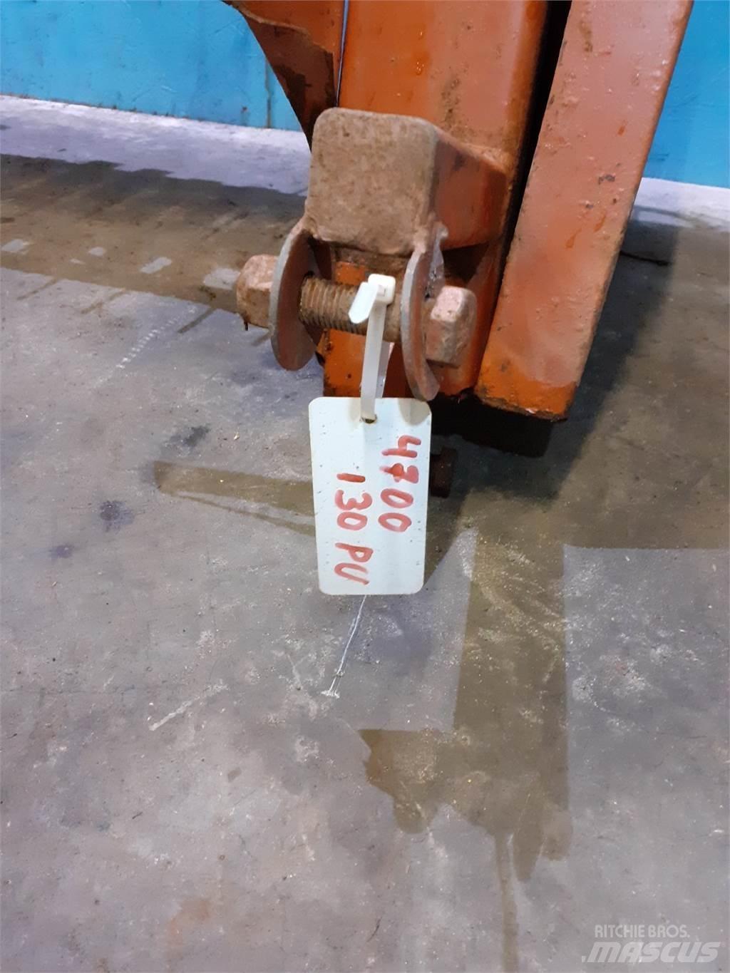 Hesston 4700 Ostale poljoprivredne mašine