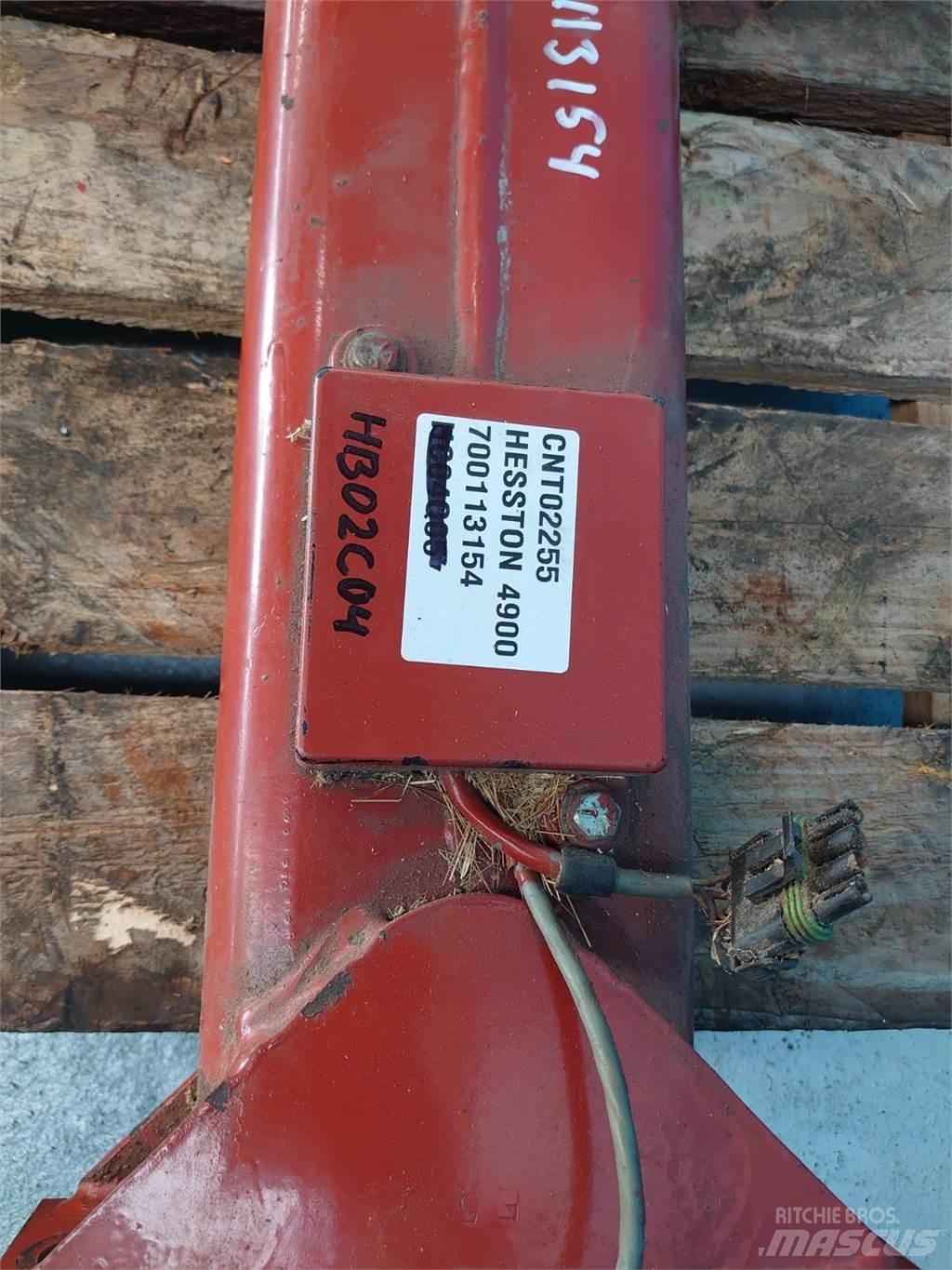 Hesston 4900 Ostala oprema za žetvu stočne hrane