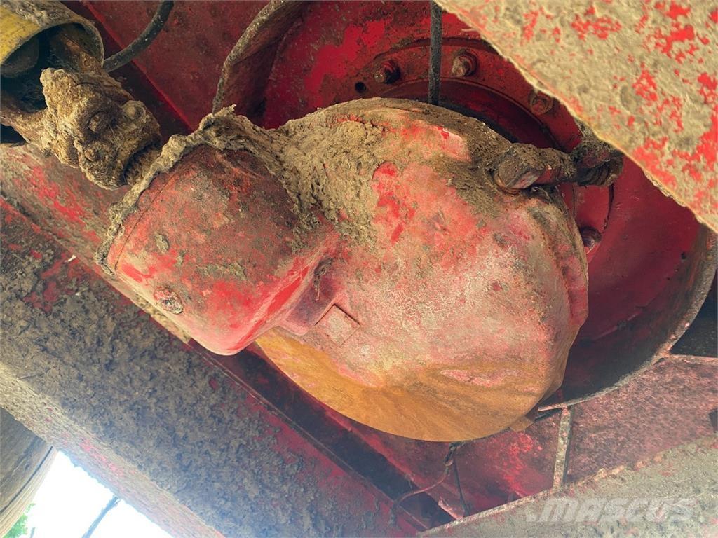 Hi-Spec T20 Mešaona stočne hrane