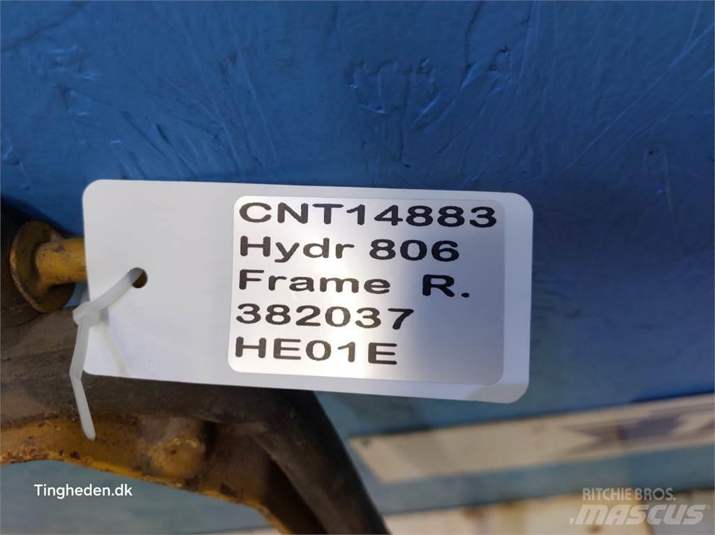 Hydrema 806 Kabine i unutrašnjost