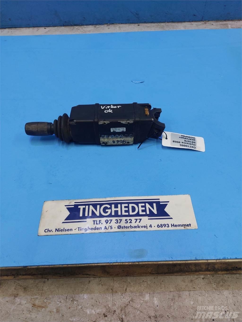 Hydrema 906B Elektronika
