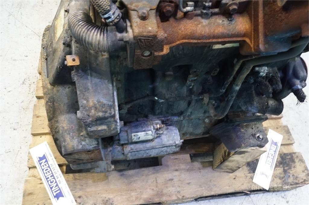 JCB 444 TA4 Motori za građevinarstvo