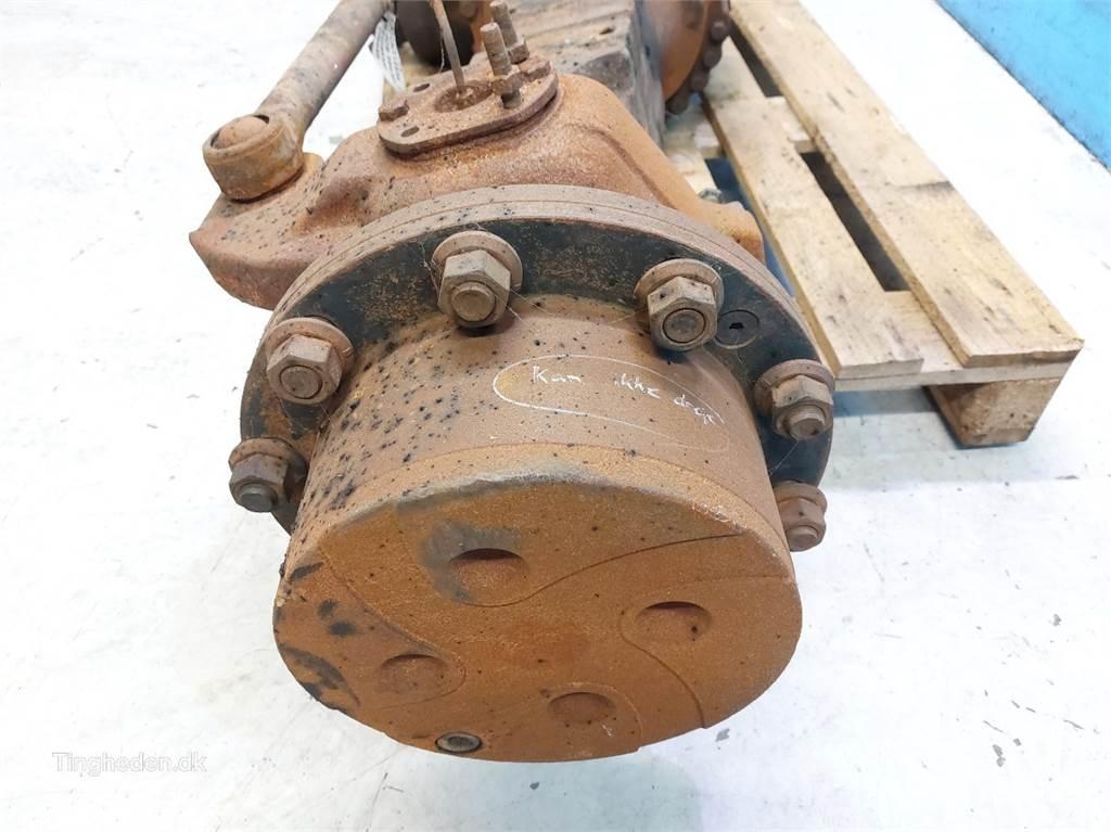 JCB 560-80 Osovine