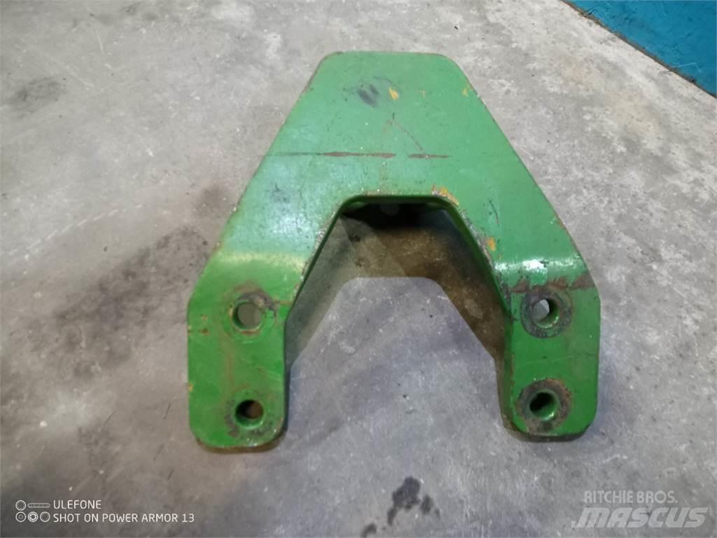 John Deere  Ostala dodatna oprema za traktore