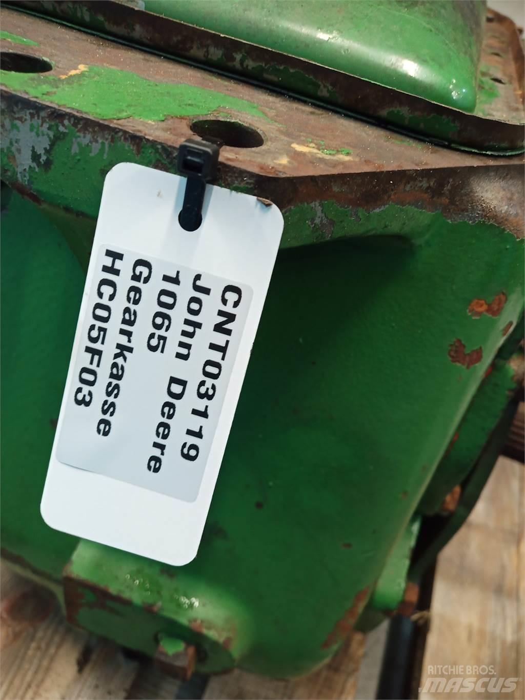 John Deere 1065 Menjač