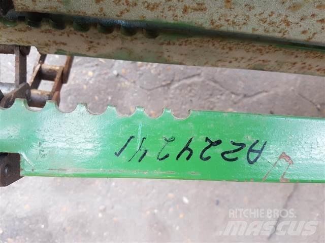 John Deere 1075 Dodatna oprema za kombajne