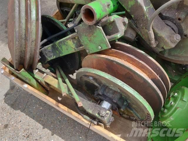 John Deere 1075 Ostale poljoprivredne mašine