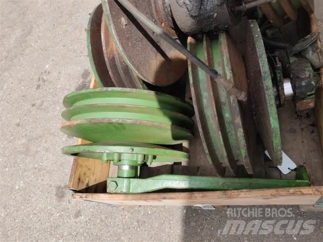 John Deere 1075 Ostale poljoprivredne mašine