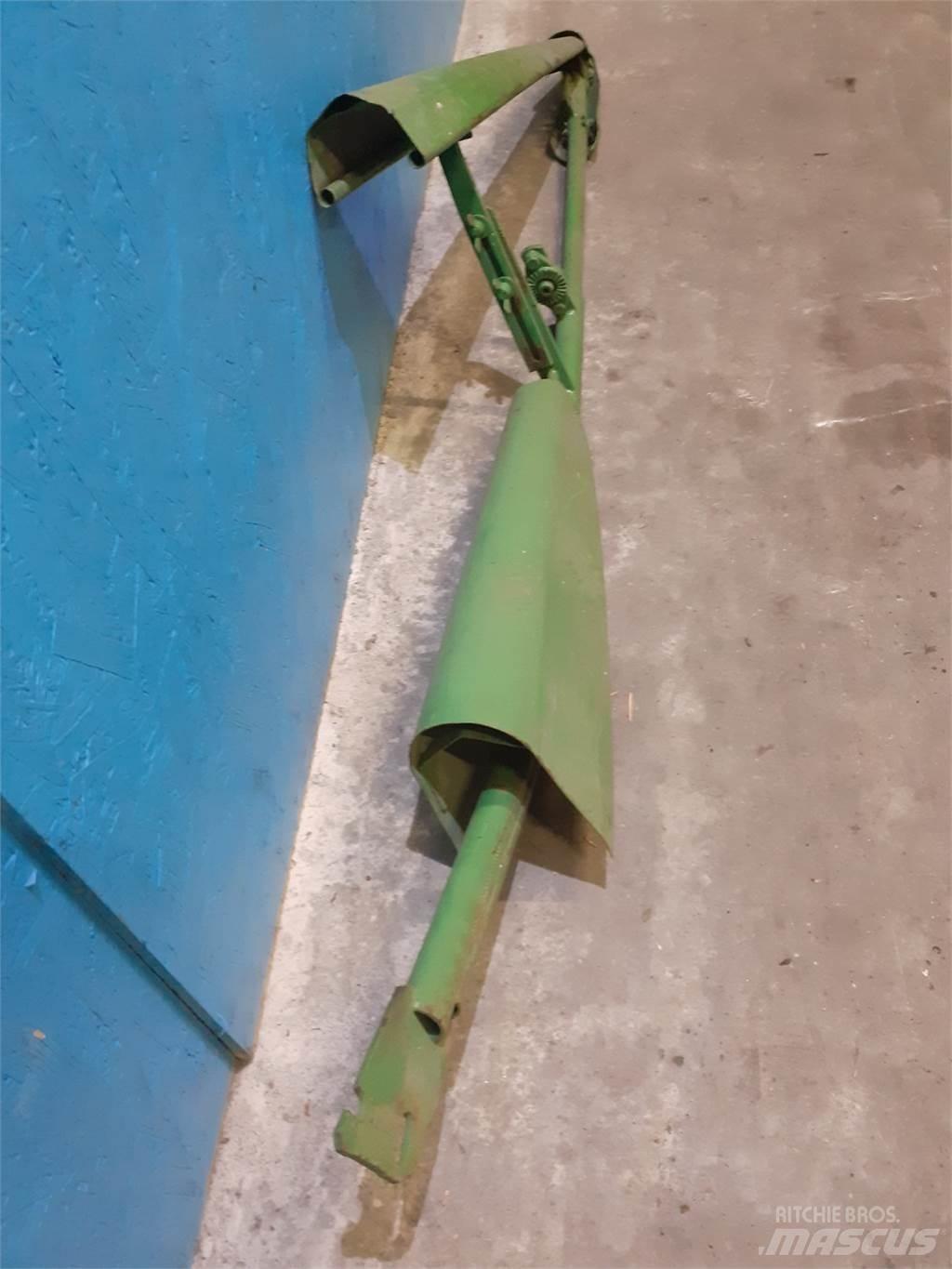 John Deere 1075 Dodatna oprema za kombajne