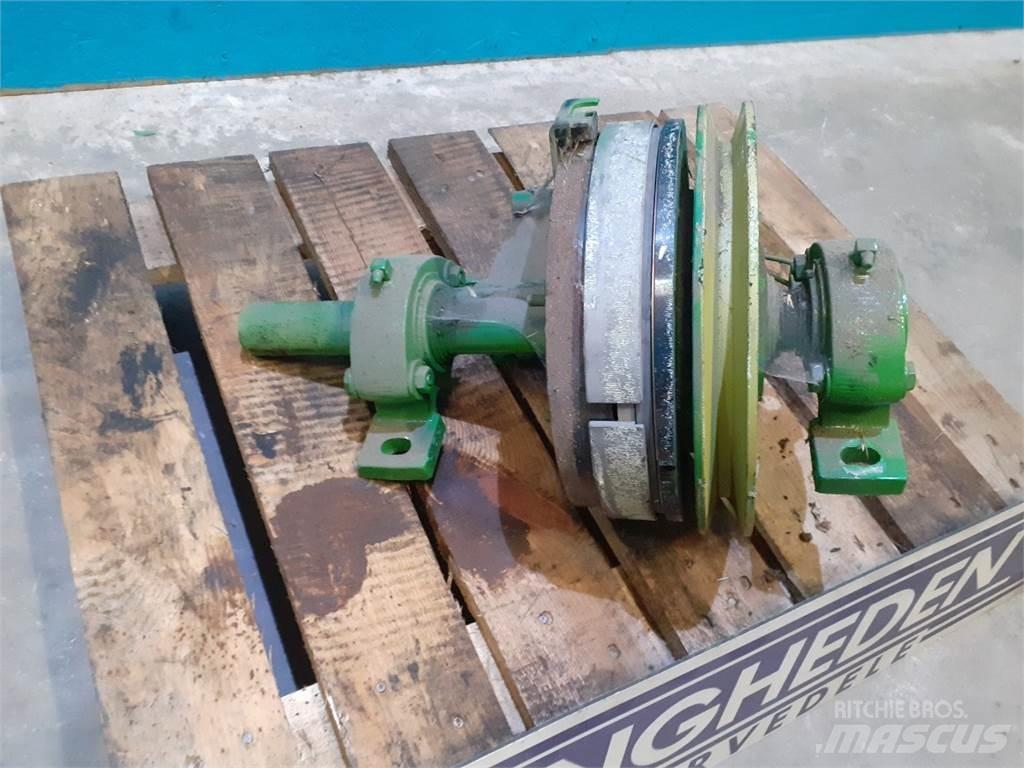 John Deere 1075 Dodatna oprema za kombajne