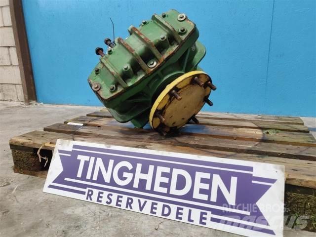 John Deere 1085 Dodatna oprema za kombajne