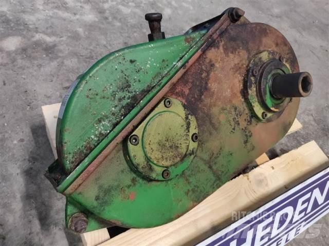 John Deere 1085 Menjač