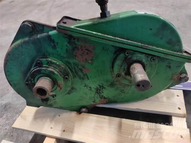 John Deere 1085 Menjač