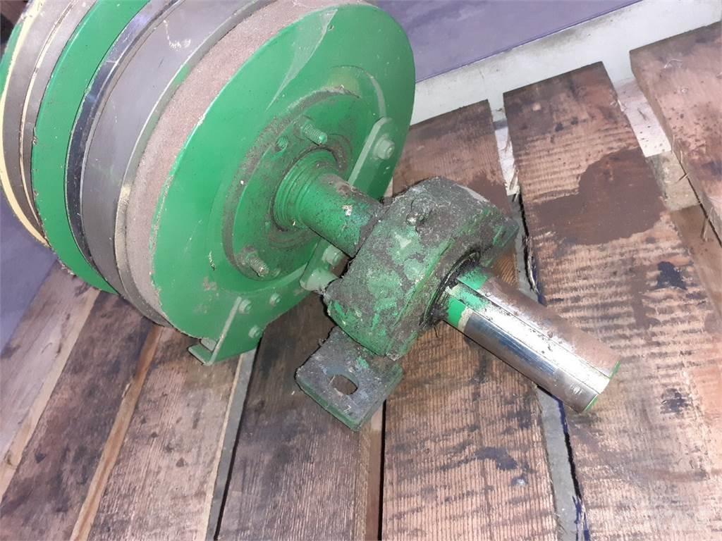 John Deere 1085 Dodatna oprema za kombajne