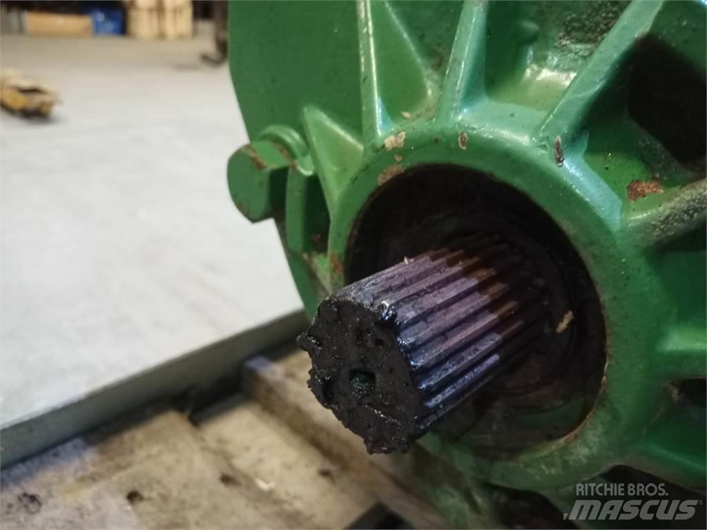 John Deere 1085 Menjač