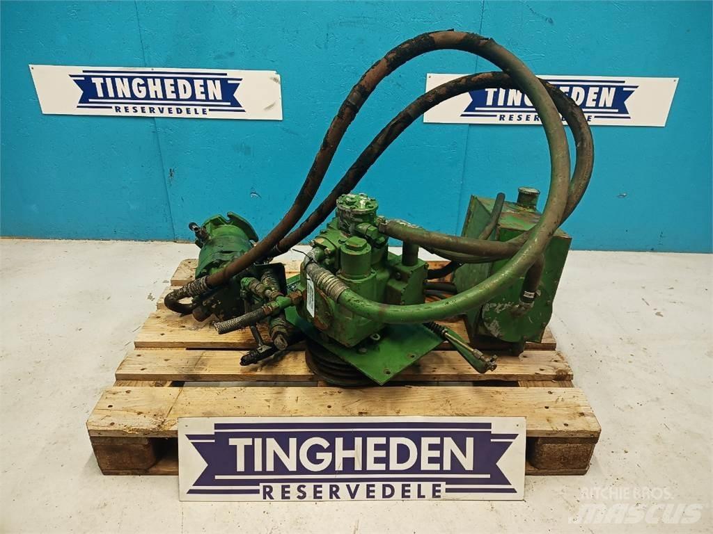 John Deere 1085 Hidraulika