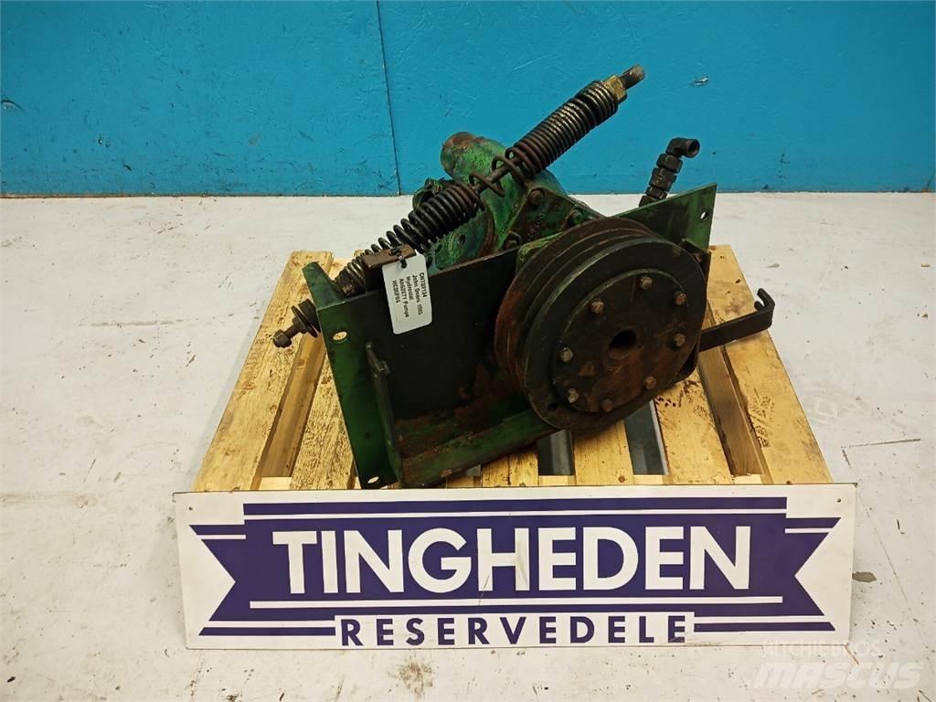 John Deere 1085 Hidraulika