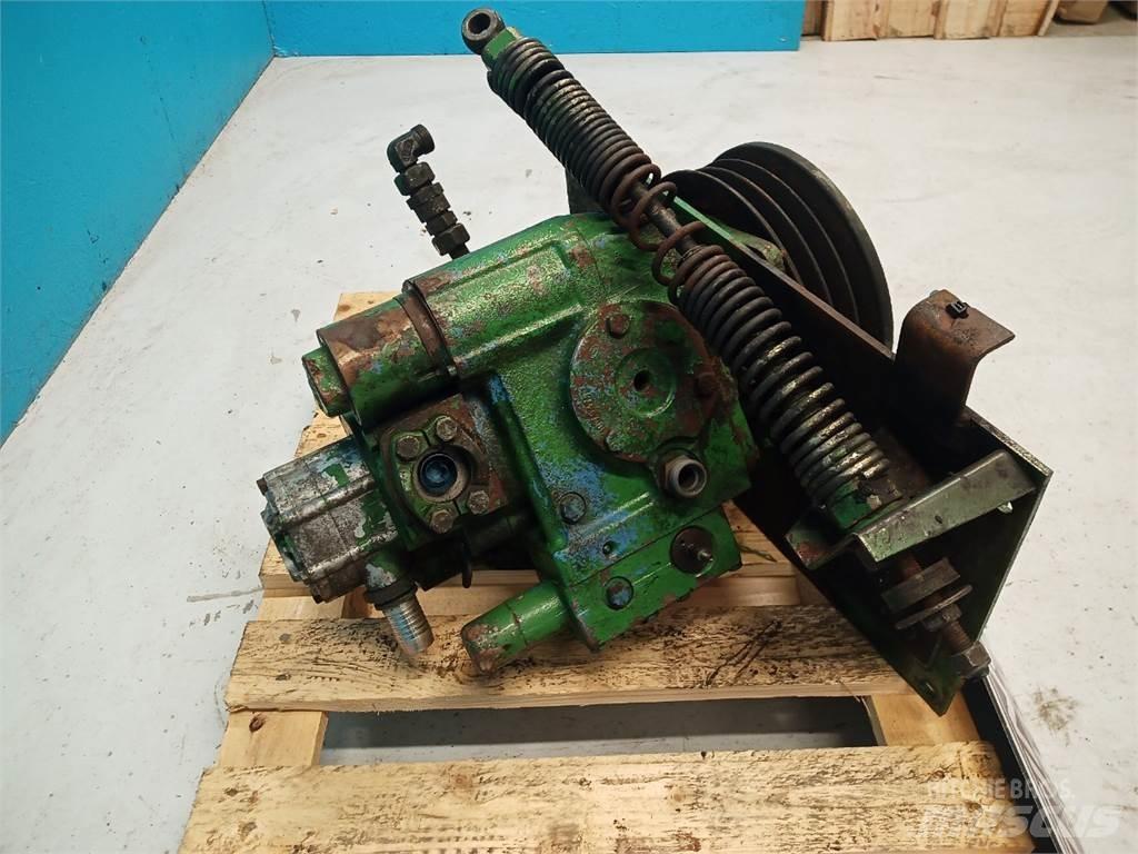 John Deere 1085 Hidraulika