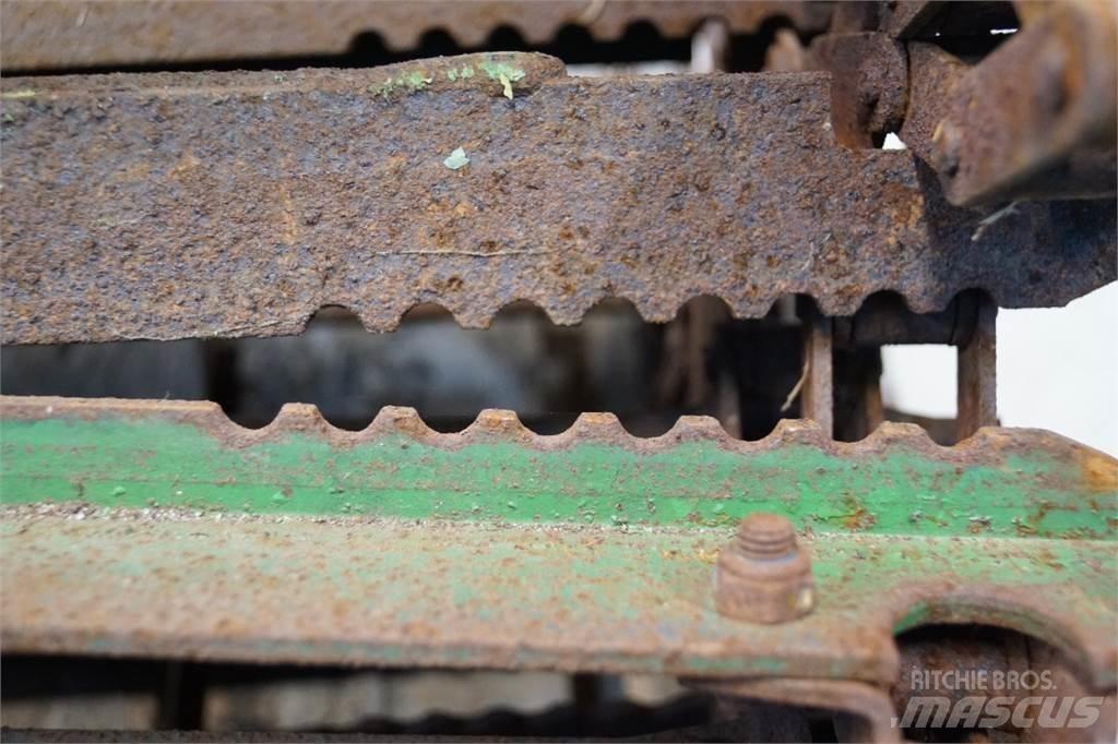 John Deere 1085 Dodatna oprema za kombajne