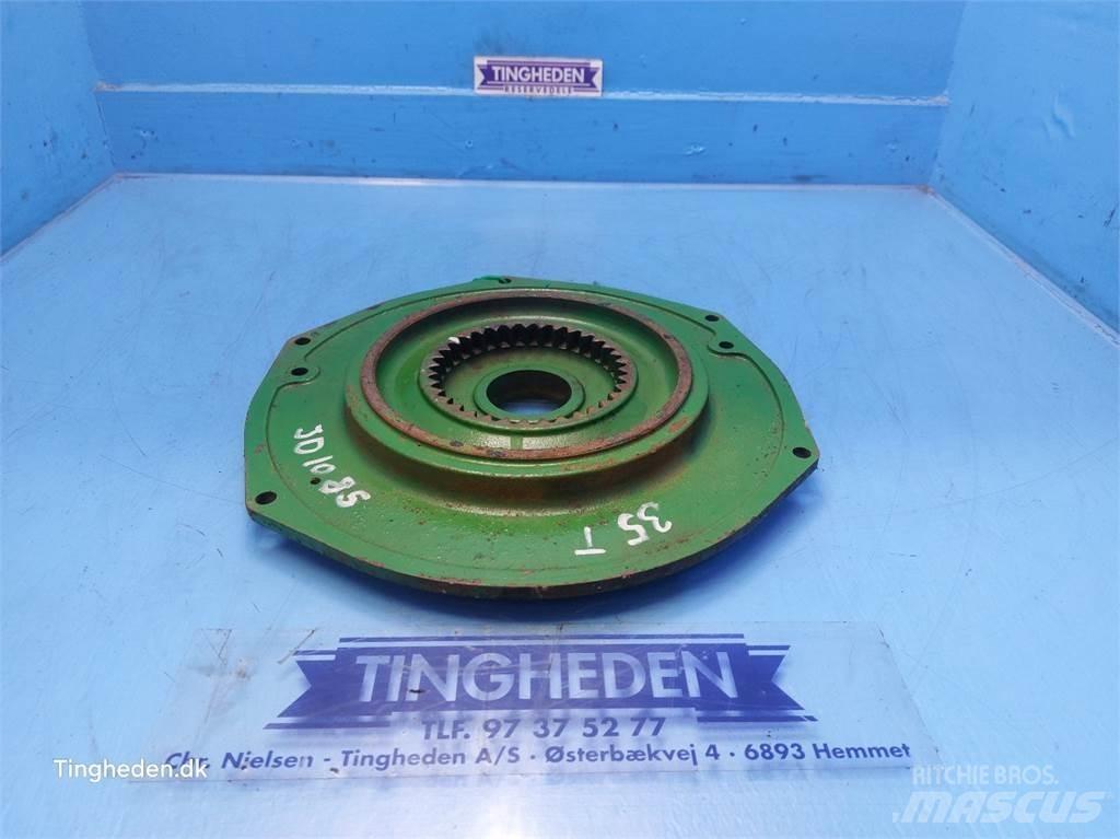 John Deere 1085 Posipači soli i peska
