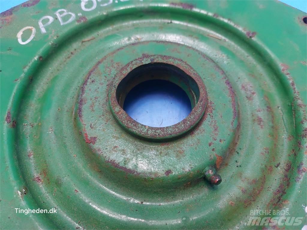 John Deere 1085 Posipači soli i peska