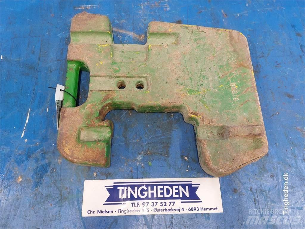 John Deere 1120 Prednji tegovi