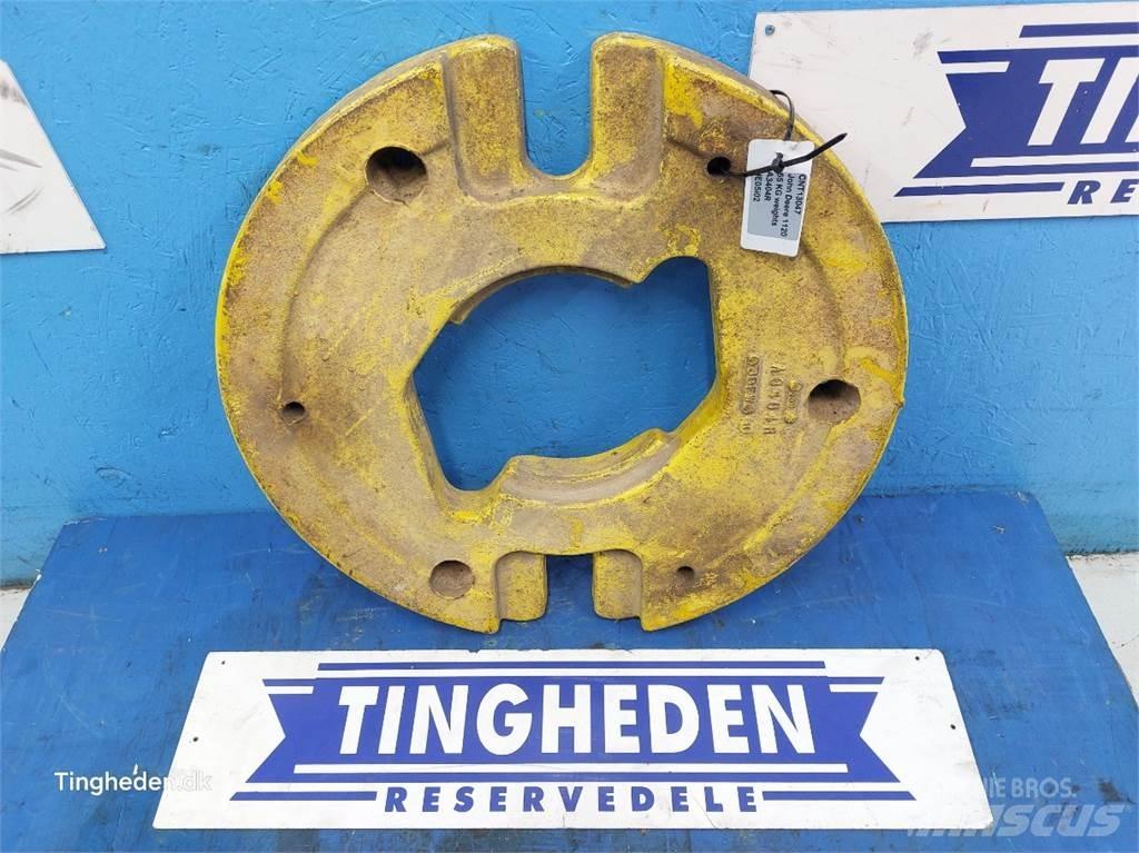 John Deere 1120 Prednji tegovi