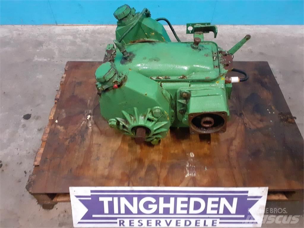 John Deere 1177 Menjač