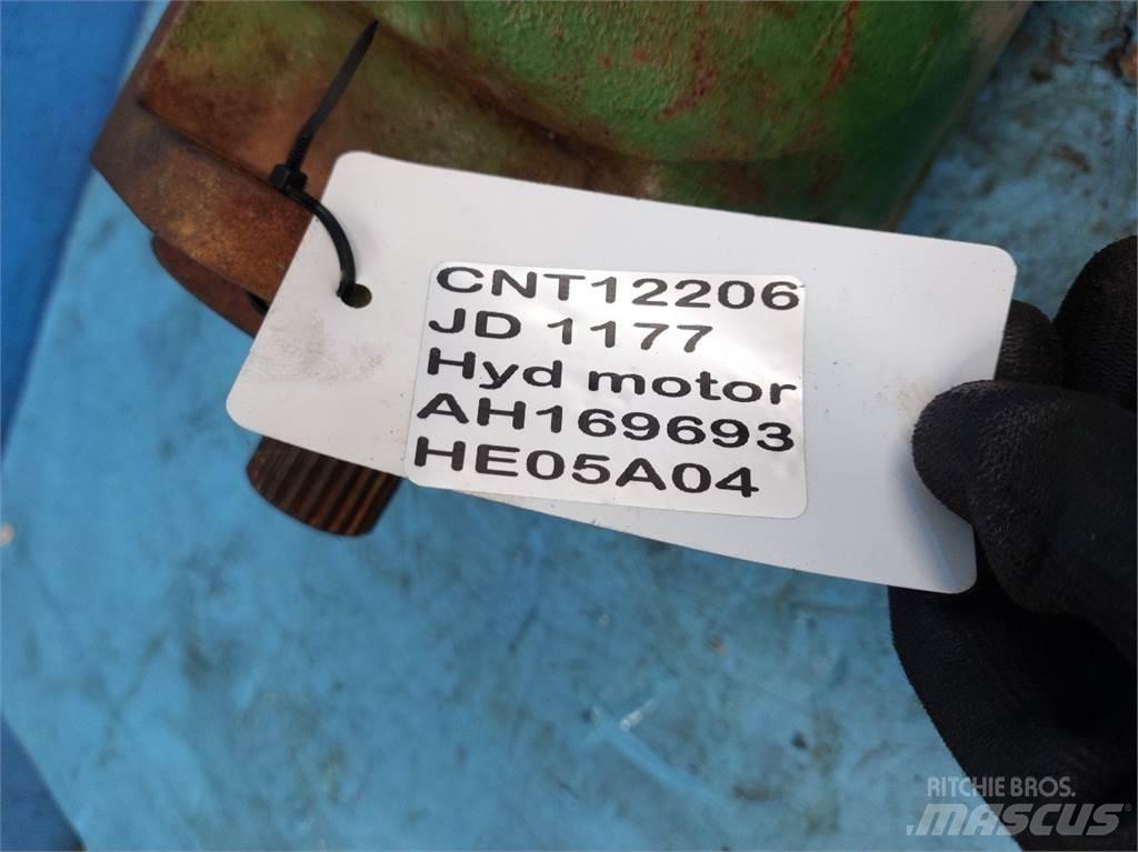 John Deere 1177 Hidraulika