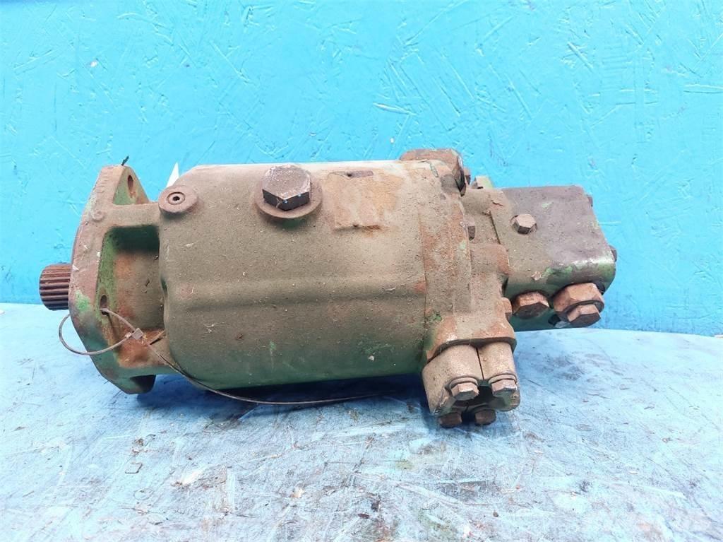 John Deere 1177 Hidraulika