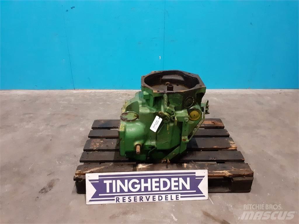 John Deere 2040 Menjač