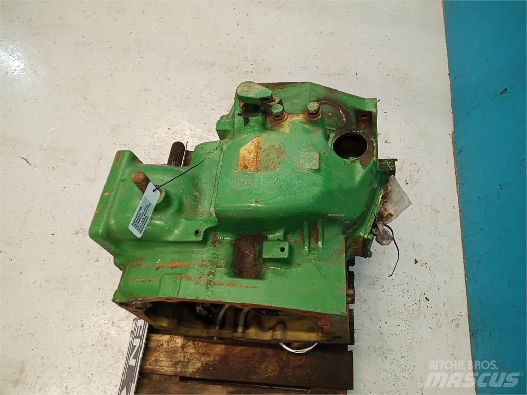 John Deere 2040 Menjač