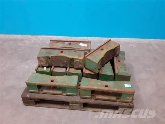John Deere 2140 Prednji tegovi