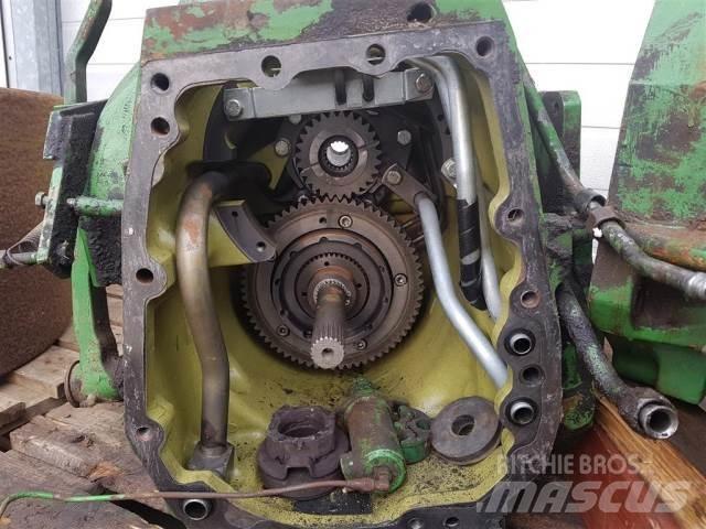 John Deere 2140 Menjač