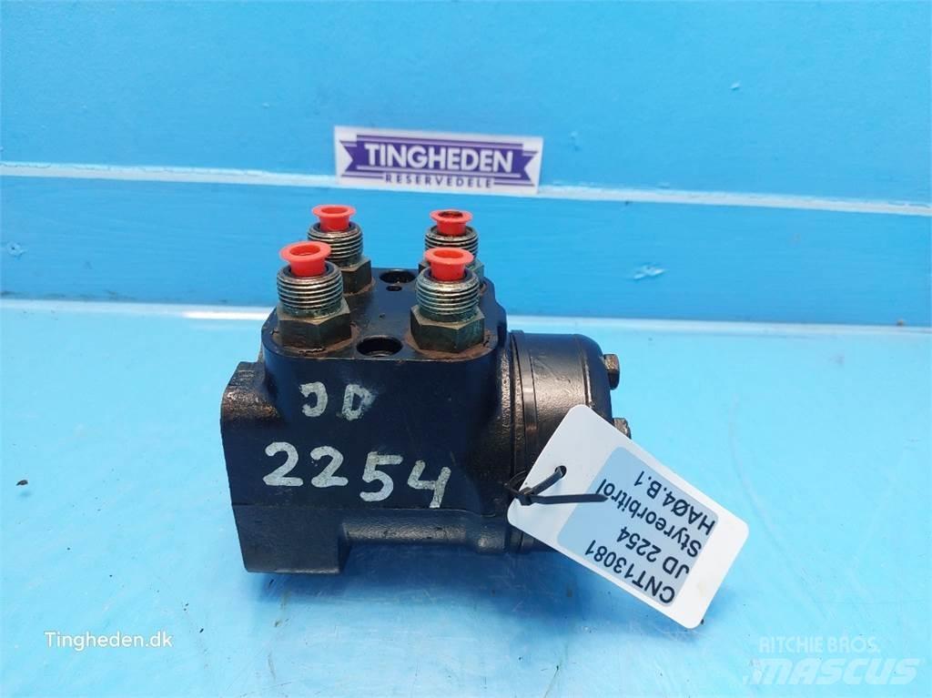 John Deere 2254 Hidraulika