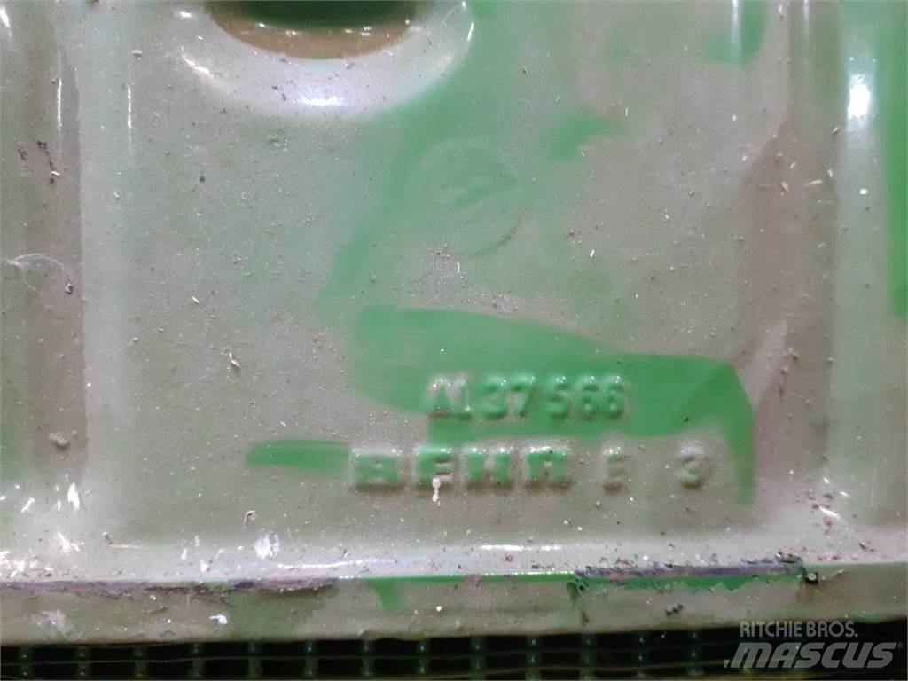 John Deere 3040 Radijatori