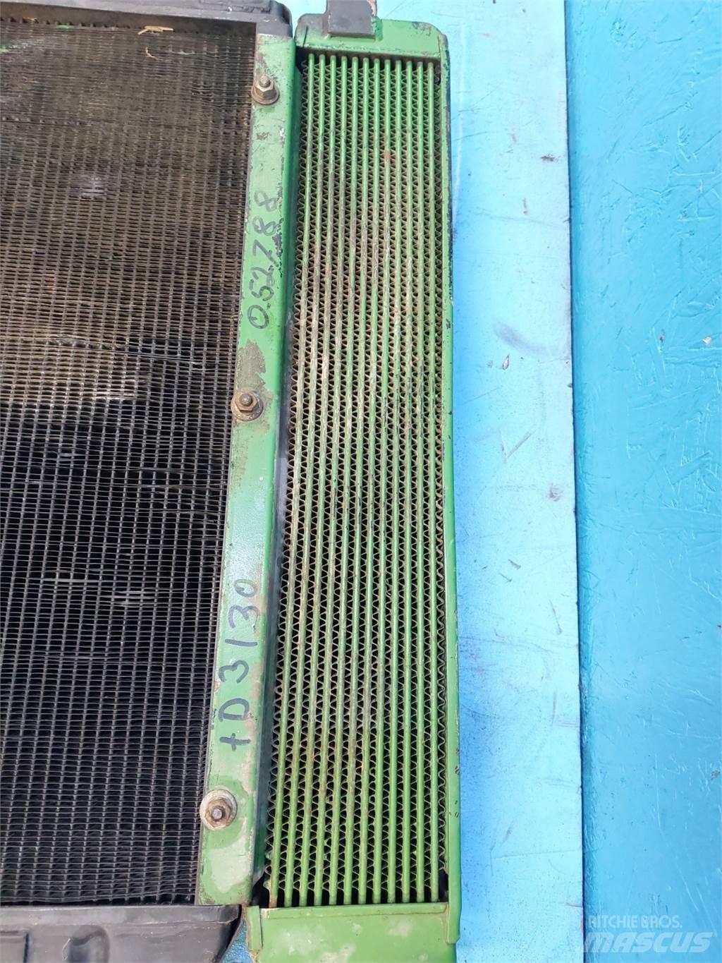John Deere 3130 Radijatori