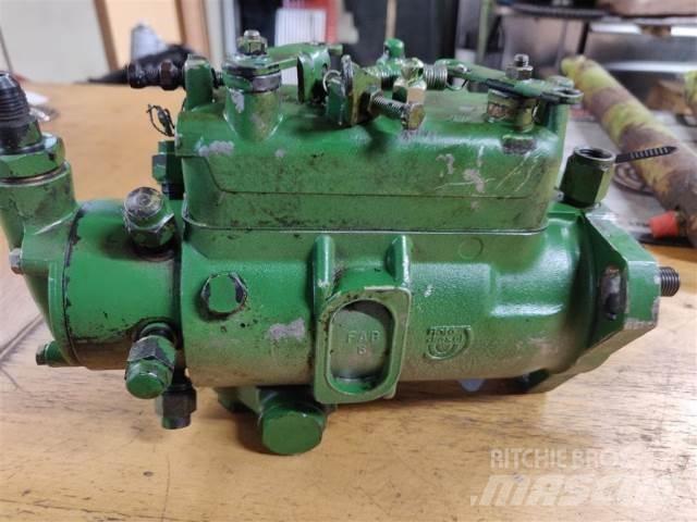 John Deere 3140 Motori