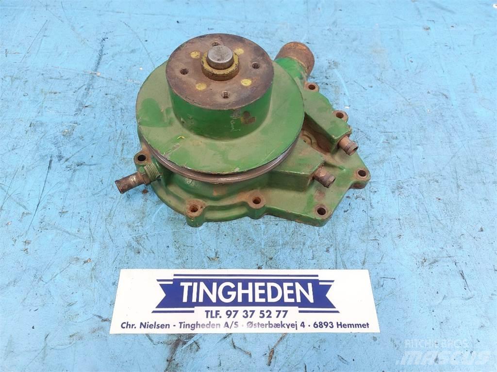 John Deere 3640 Motori
