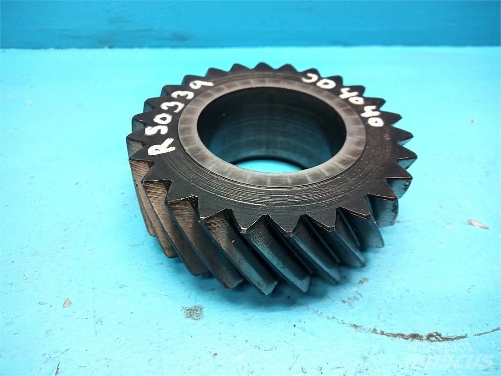 John Deere 4040 Menjač